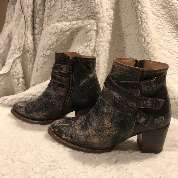 BED STU Begin Harness Bootie (distressed black) - Picture 4 of 9